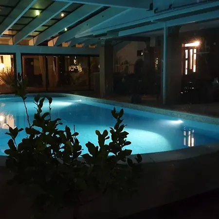 Comfort - Appartment - Pool 卡斯特努沃德加尔达