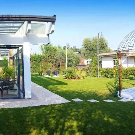 公寓 Comfort - Appartment - Pool 卡斯特努沃德加尔达