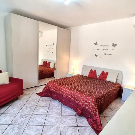 Comfort - Appartment - Pool * 卡斯特努沃德加尔达